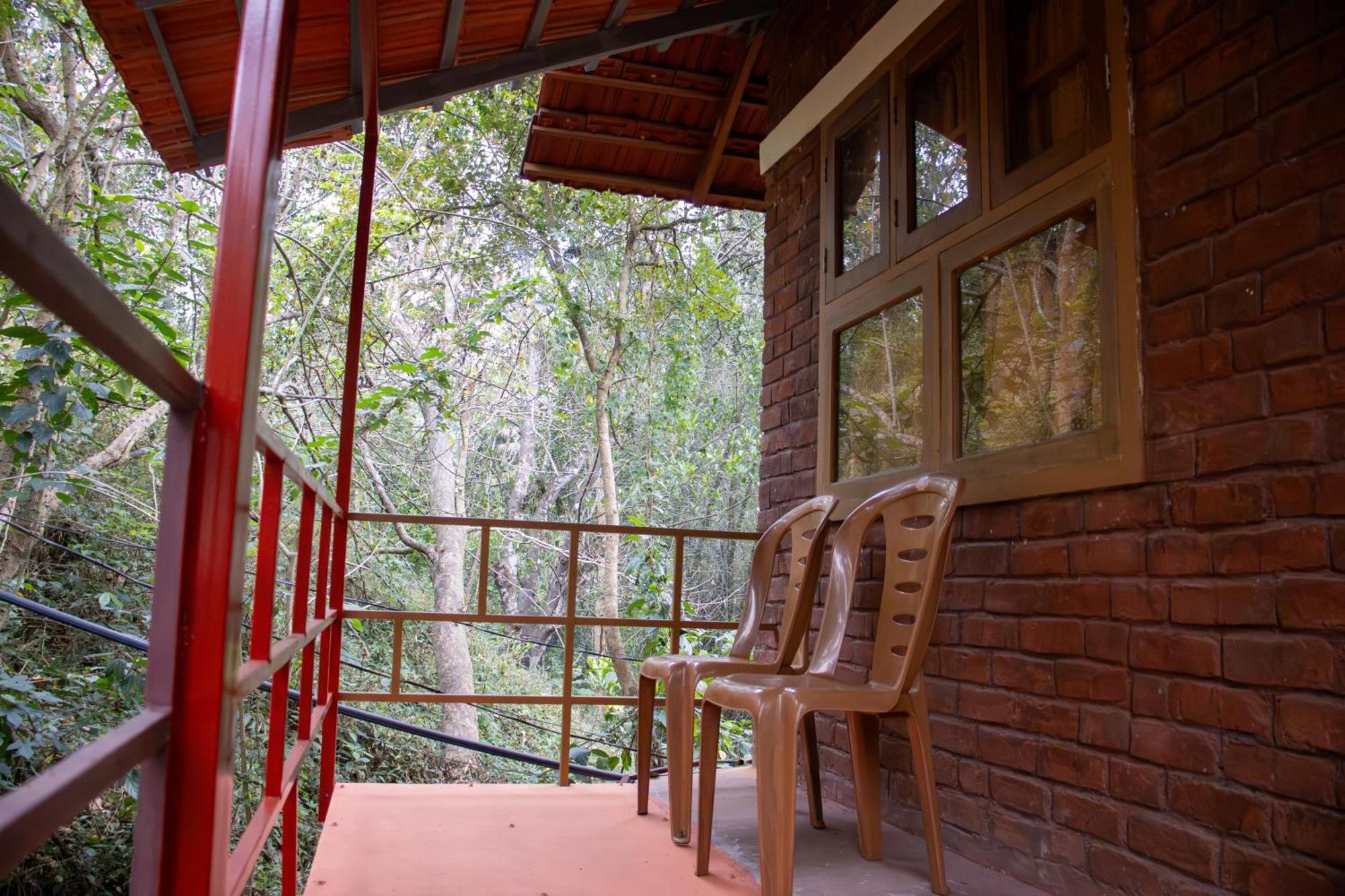 Snow Hills Resorts Thekkady Exterior photo