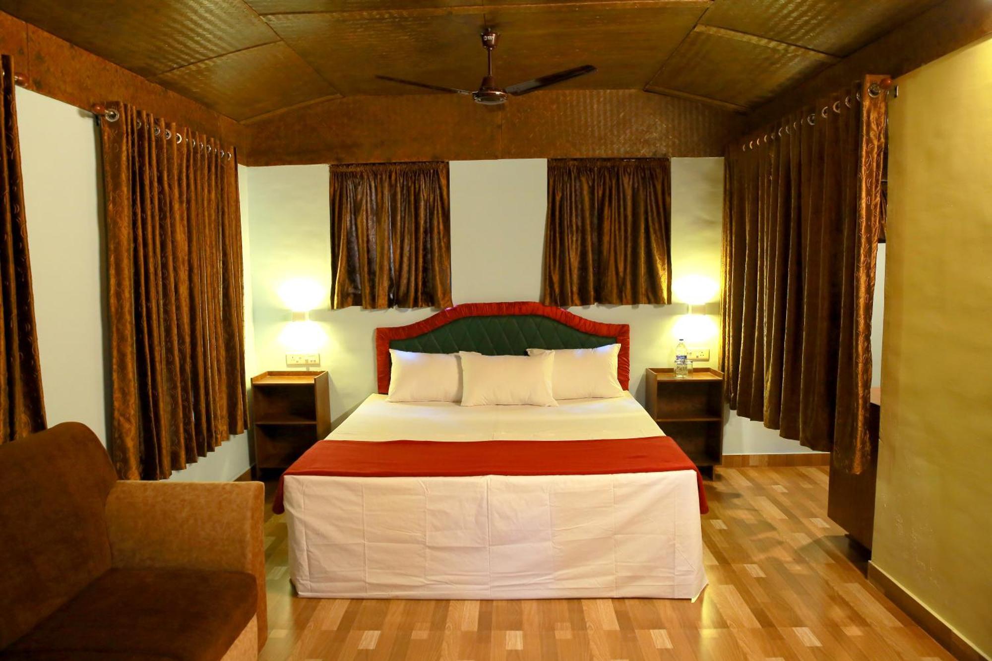 Snow Hills Resorts Thekkady Exterior photo