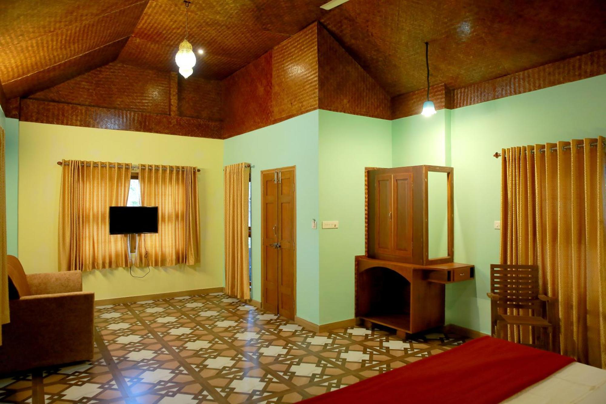 Snow Hills Resorts Thekkady Exterior photo