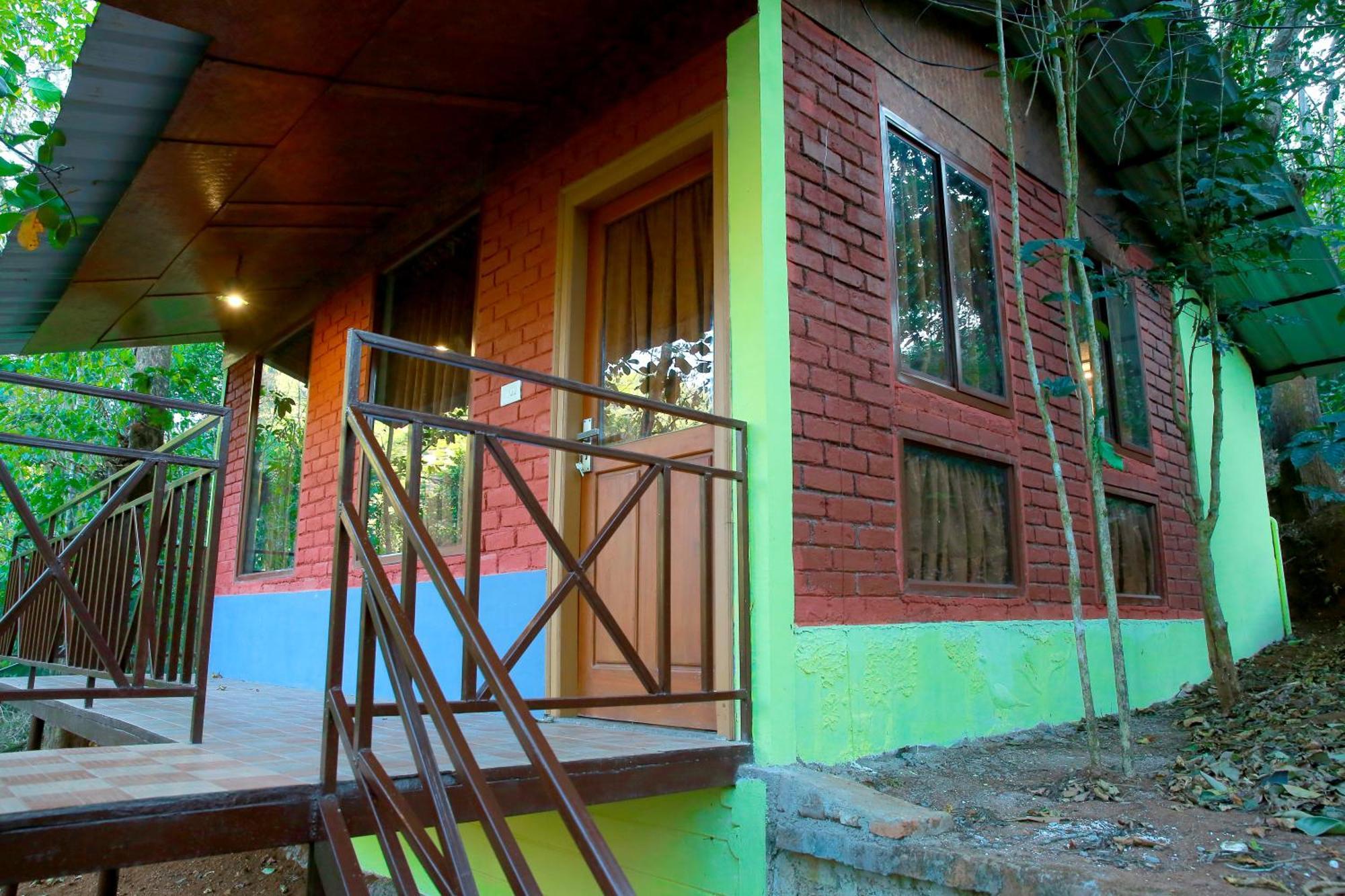 Snow Hills Resorts Thekkady Exterior photo